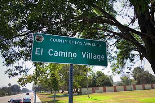 El Camino Village street sign