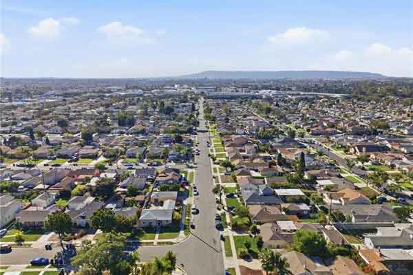 El Camino Village Gardena